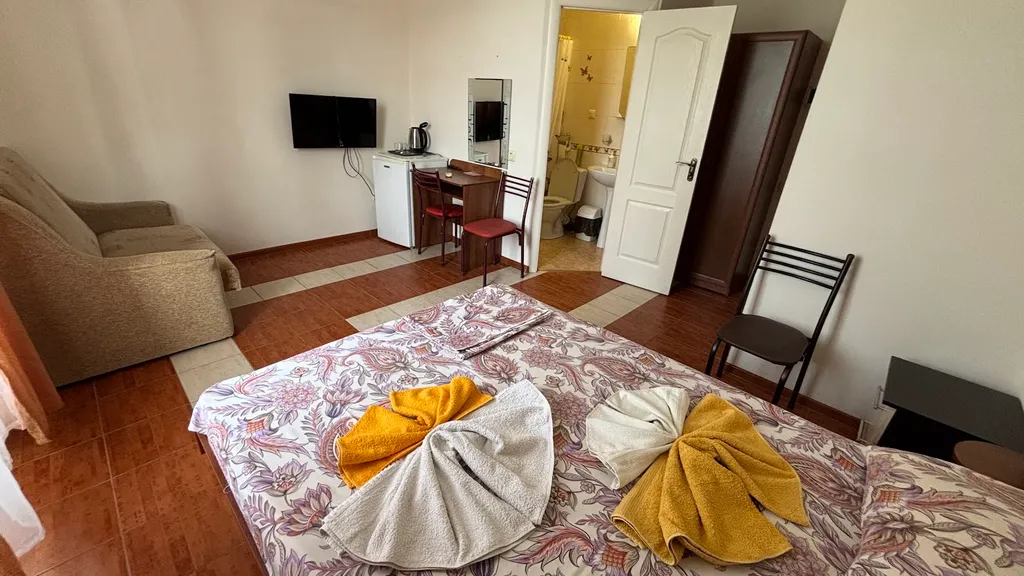 №16 четырёхместный номер с балконом