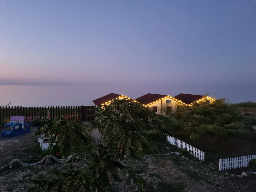 Квартира Двухкомнатные апартаменты с терассой и видом на море — Кучугуры