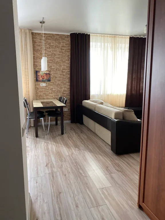 Квартира с видом на город