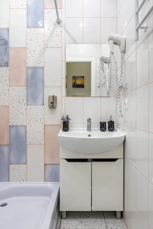 Уютная и светлая студия с балконом