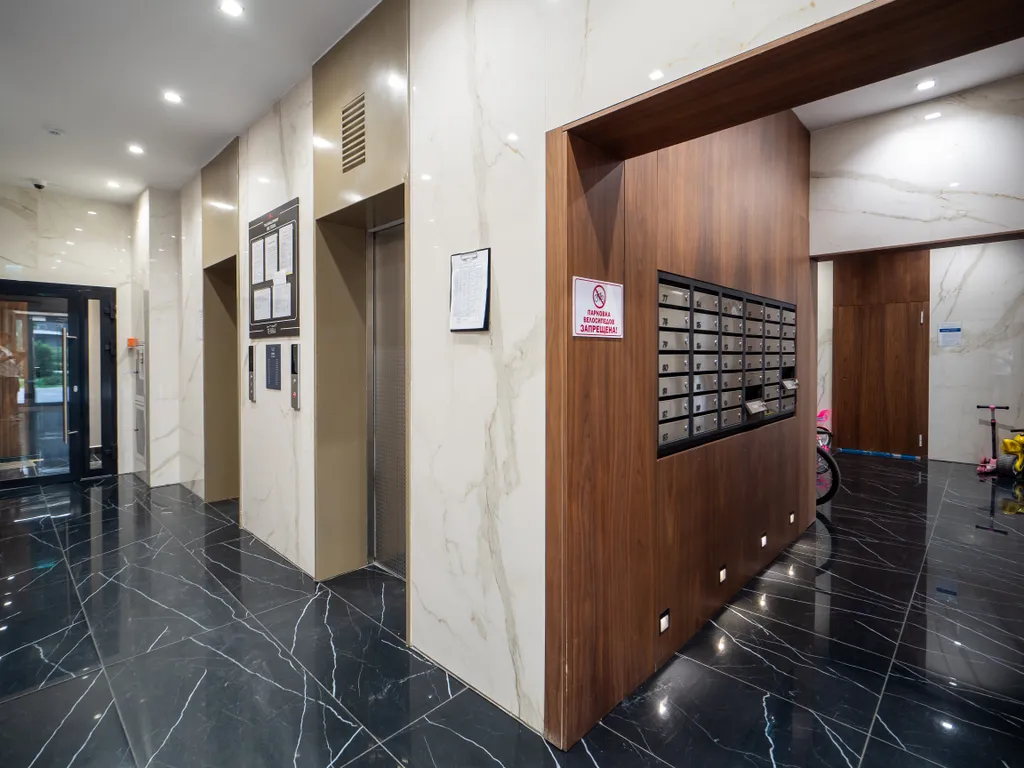 Квартира просторная с балконами, рядом с Мегой