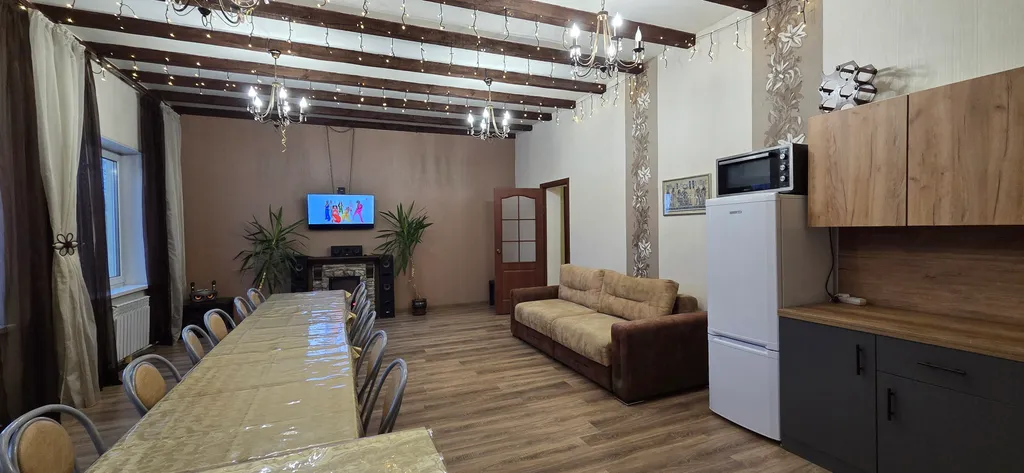 Коттедж с баней и бассейном-купелью в уникальном месте