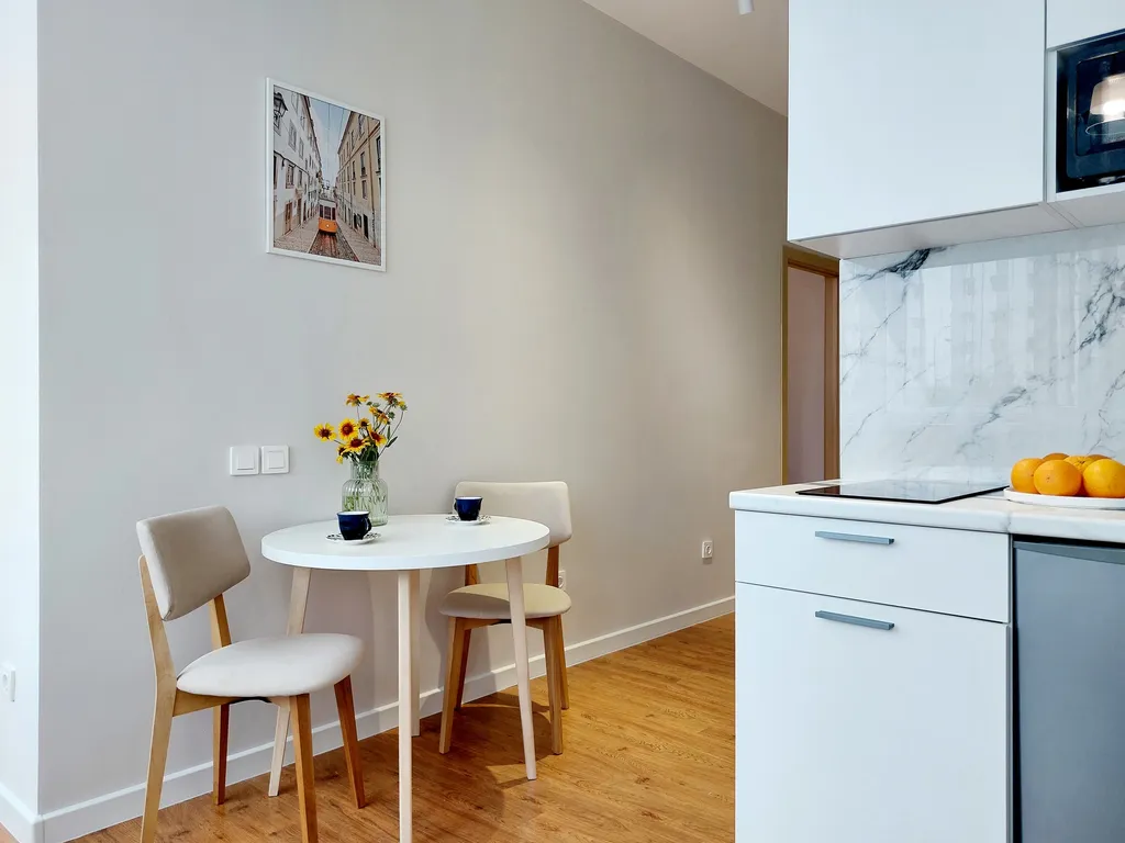 Просторная студия Space Apart Astana С3А с балконом в районе Байтерека