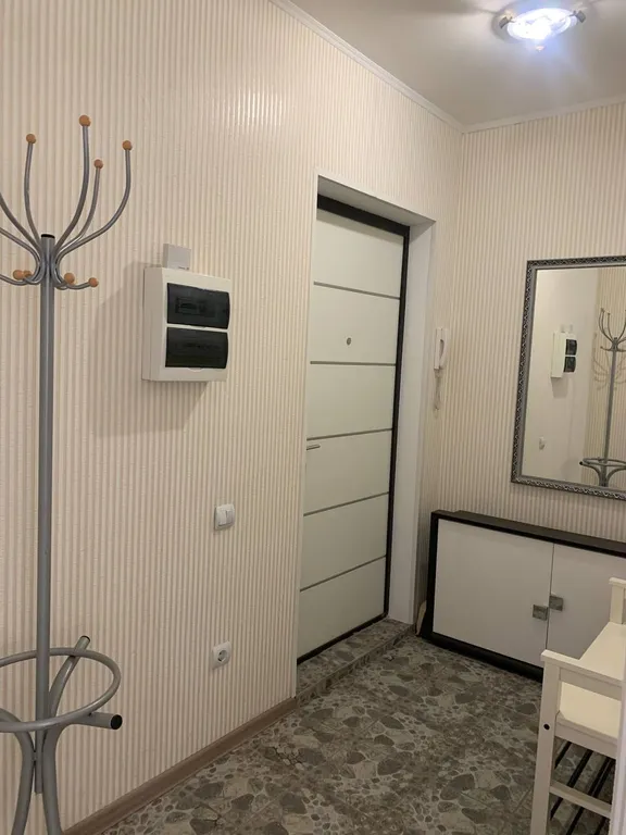 Уютная 2-х комнатная квартира в новом доме с парковкой