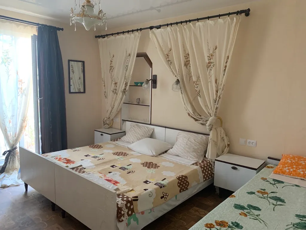 Квартира Комната — аренда посуточно в Орджоникидзе