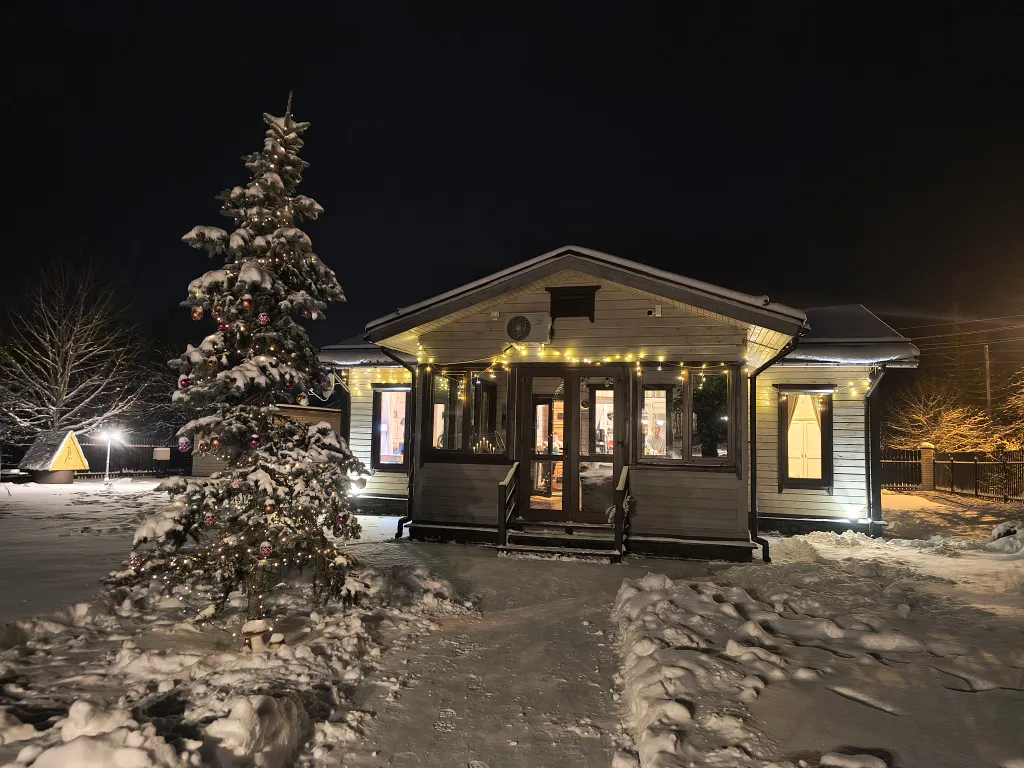 Коттедж Русская усадьба с баней со швейцарским флёром — аренда посуточно в Наро-Фоминск