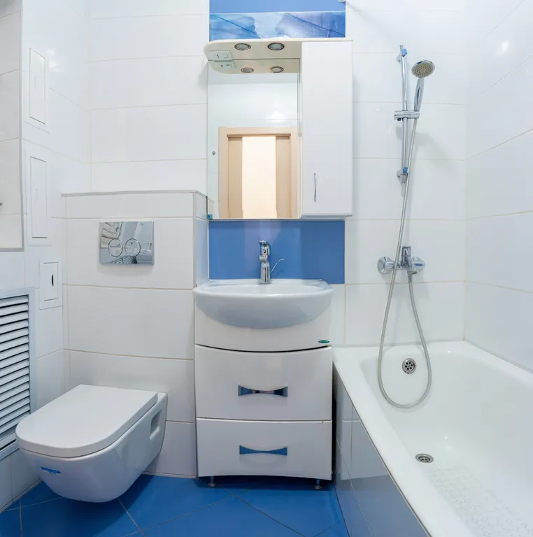 Двухкомнатная квартира в центре рядом с полевым спуском к Волге