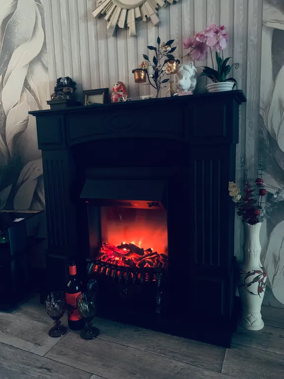 Квартира на горнолыжном курорте с видом на гору и камином