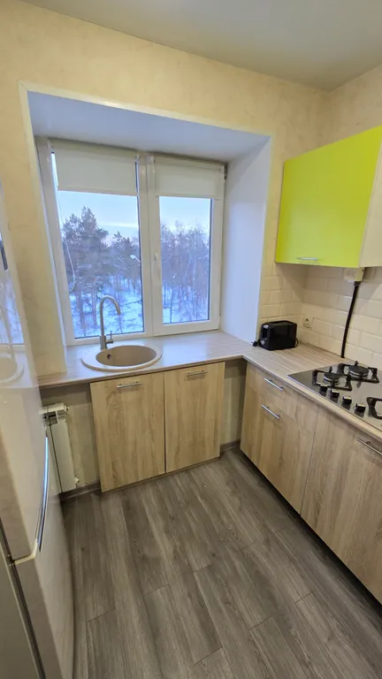 Квартира Квартира Уютная студия в центре городка нефтяников — Омск