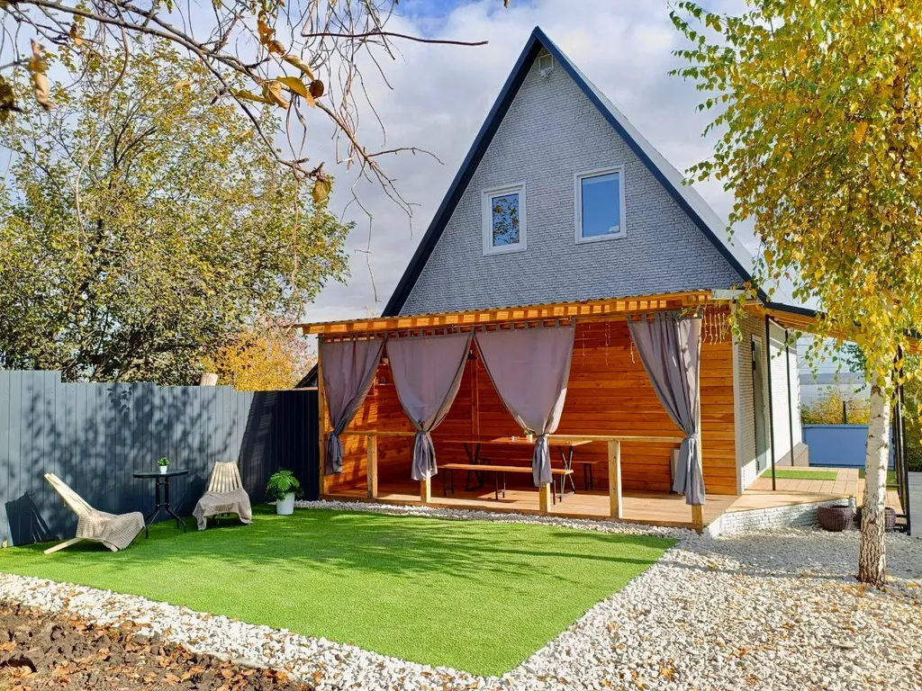 Дом с фурако на берегу Волги