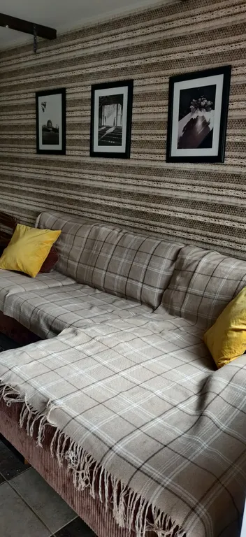 Коттедж у озера