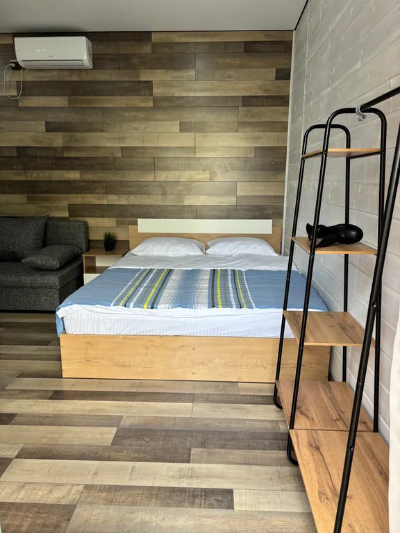 Домик в пешей доступности от моря со своей территорией