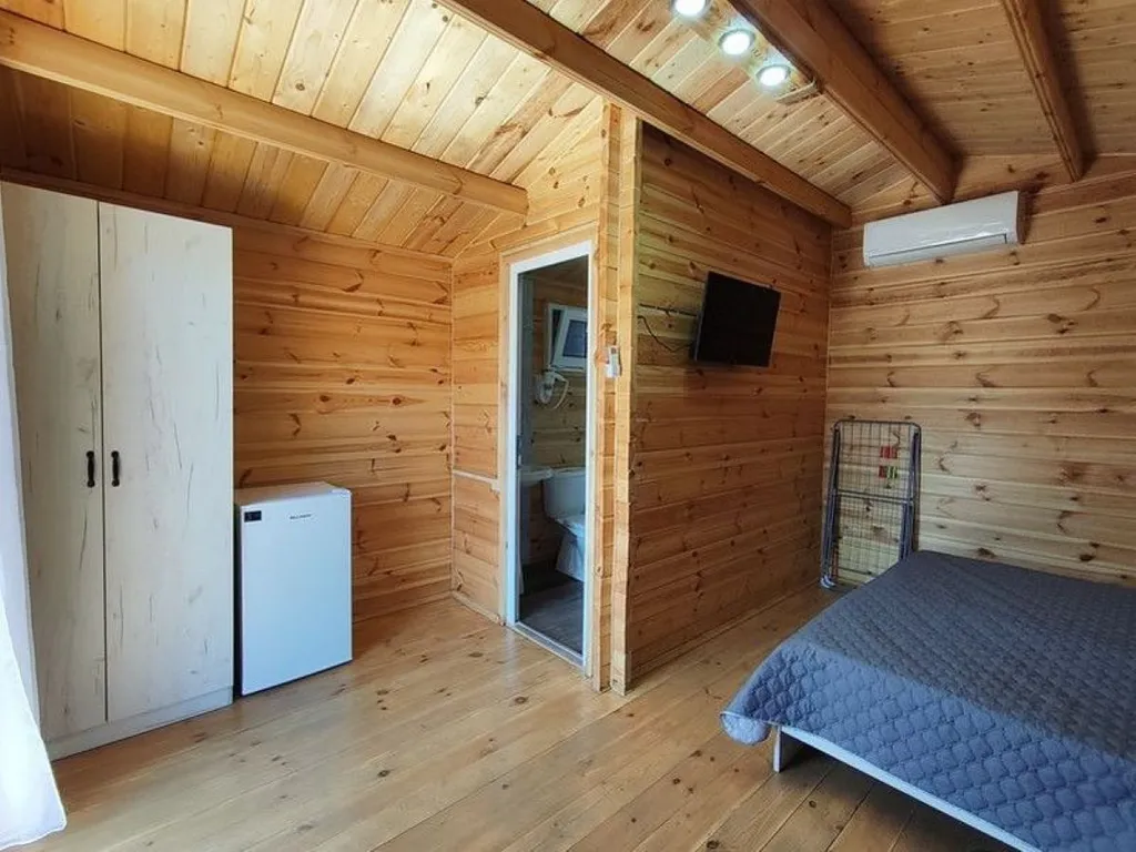 Коттедж 1-комнатный Дом — Гагра