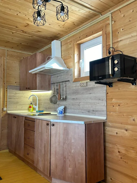 Коттедж Коттедж Светлый — Жостово