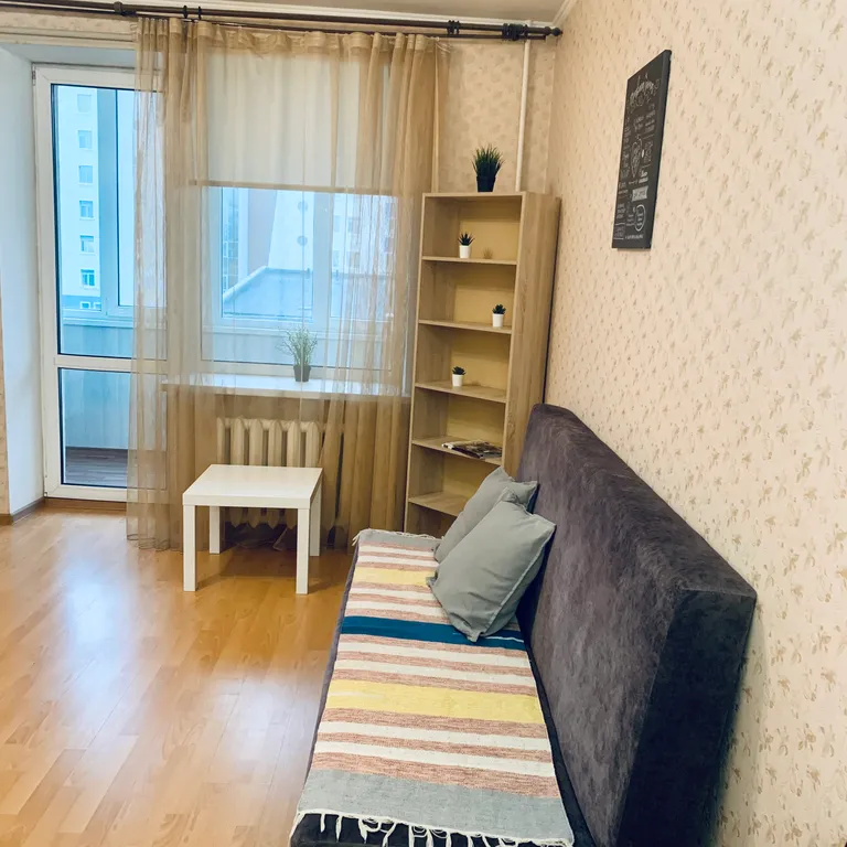 Современная однушка в центре