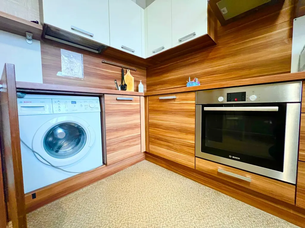 Квартира 1-комнатная квартира в новом доме в центре у прибоя — Тюмень