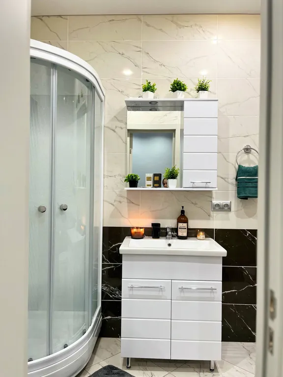 Квартира у ТЦ Три кота