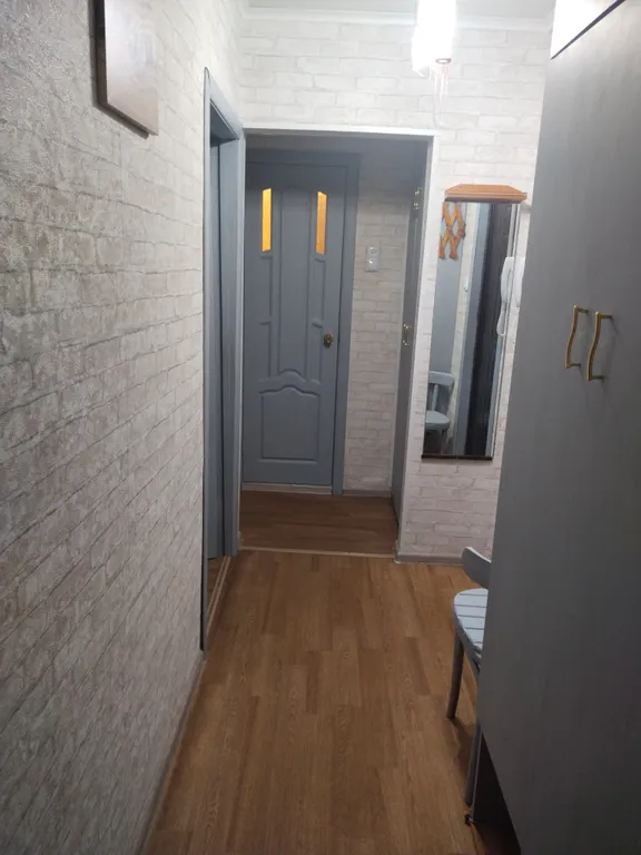 Уютная квартира рядом с больницей Середавина и рядом с лесом