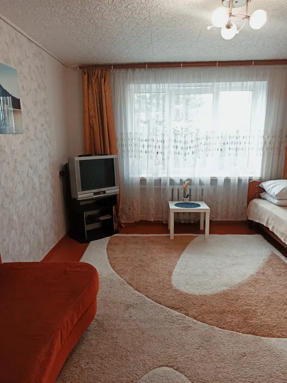 2- комнатная квартира в самом центре города