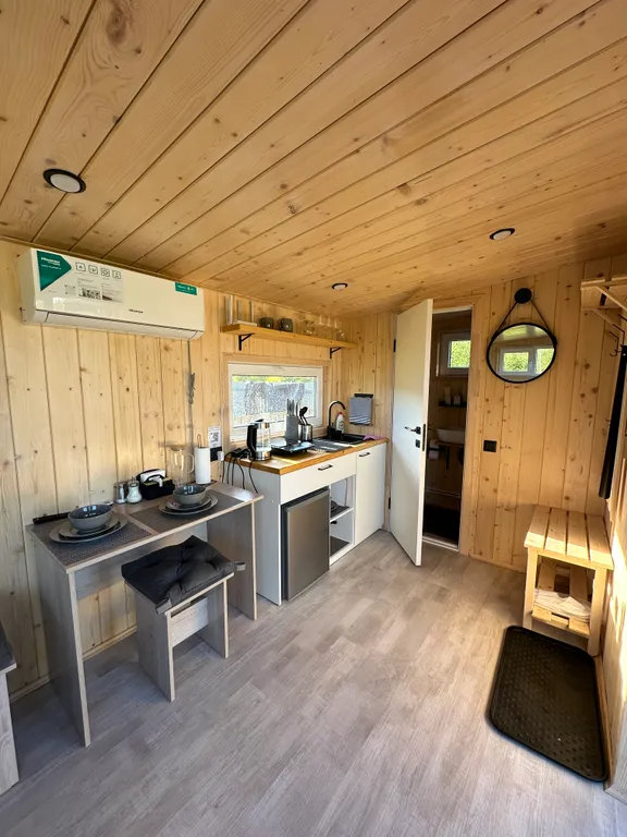 Дом около горьковского моря