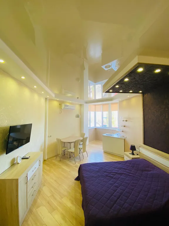 Студия с видом на море