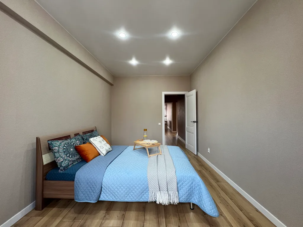 Теплая 2-я квартира на остановке Боевая без оплаты за финальную уборку