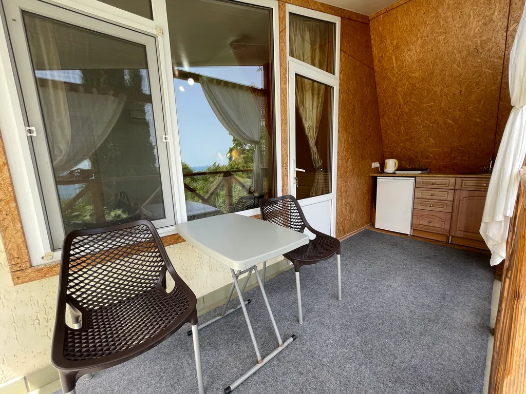 Видовая студия для двоих в Алупке