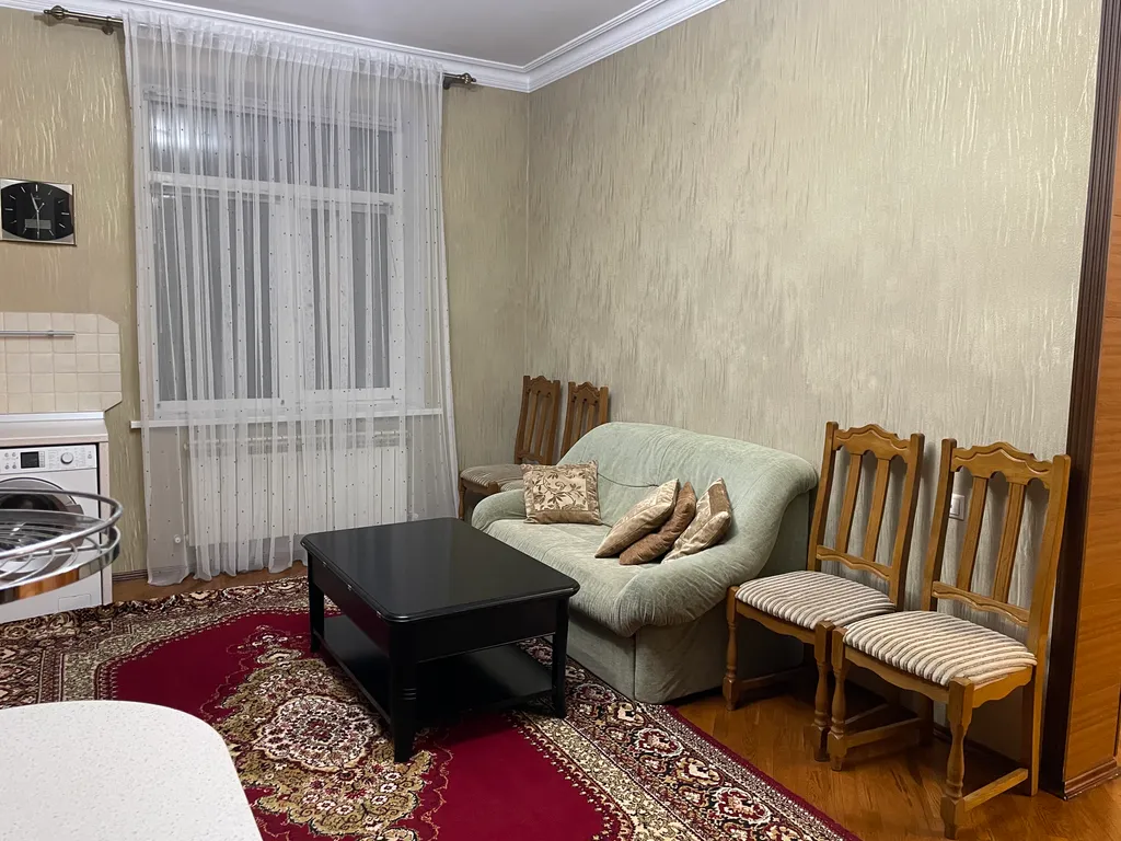 Коттедж Уютный дом, в центре города ,с шашлычной зоной и крытым двором. — Махачкала