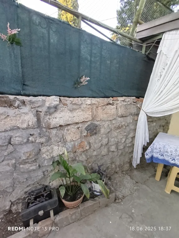 Двушка в центре Ялты до 6чел. (мангал, дворик)