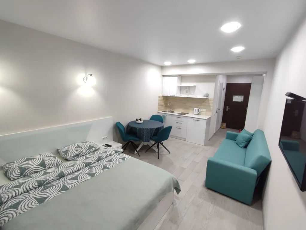 Апартаменты с видом на море и горы