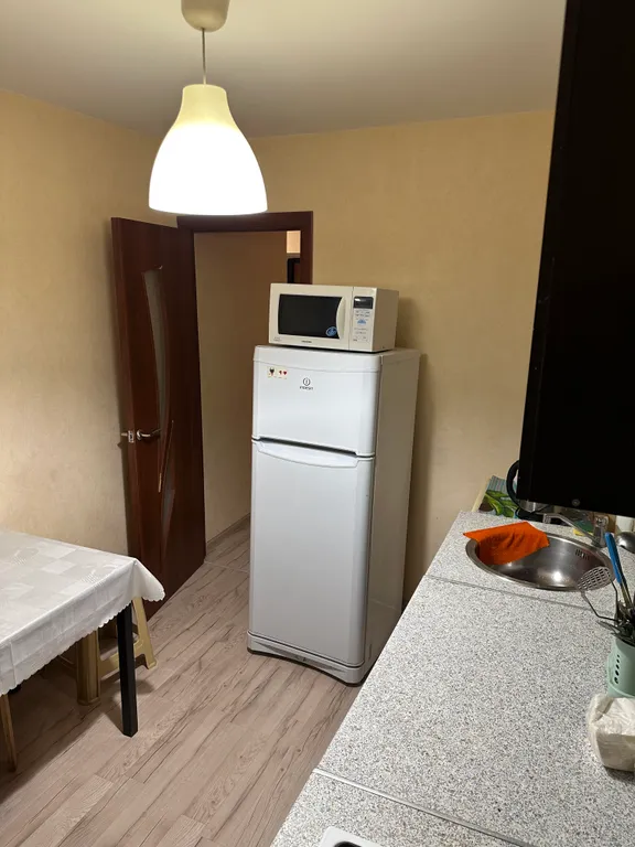 Двухкомнатная квартира рядом с Быстрицей