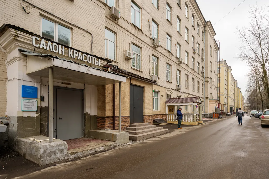 Квартира Квартира Большая студия для двоих с новым ремонтом — Москва
