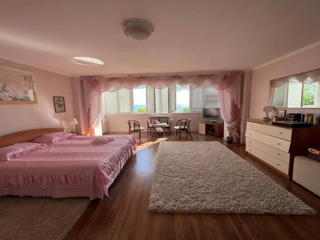 Квартира на большую семью или компанию