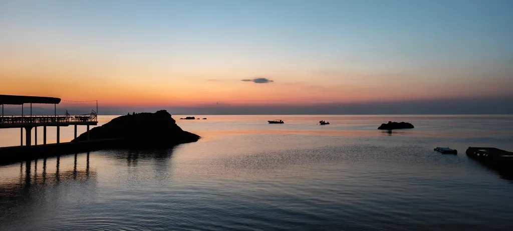 Гостевой номер с видом на море двухкомнатный