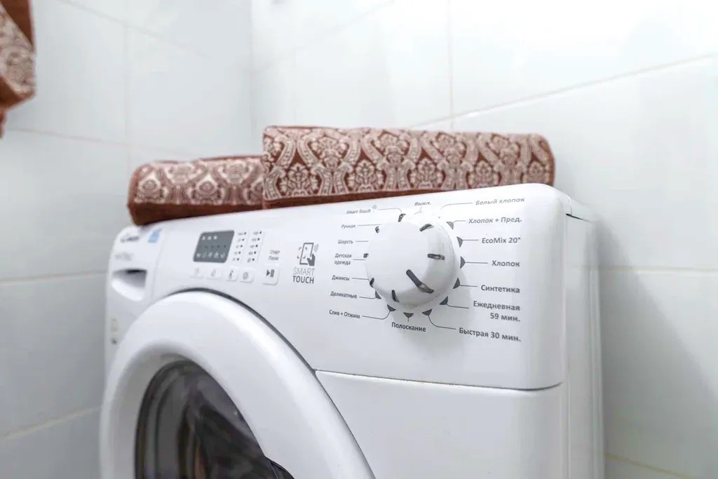 Шикарная 2-комнатная квартира с раздельными комнатами и балконом