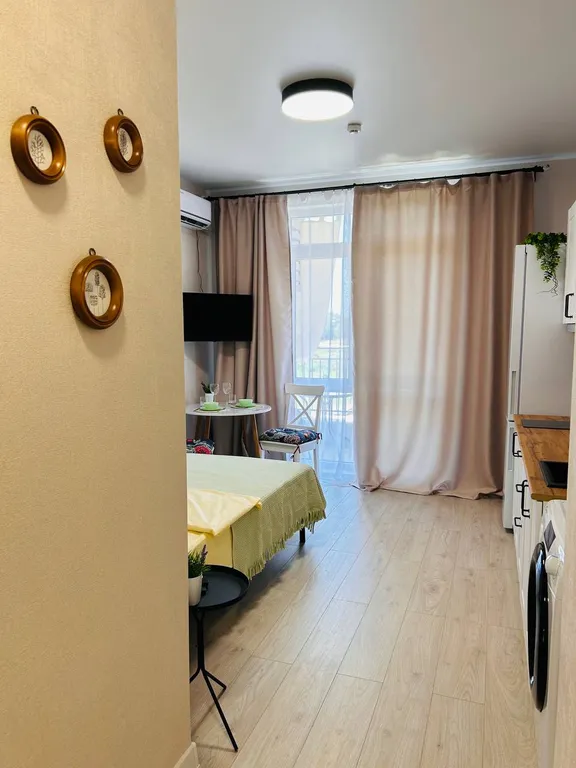 Студия в стиле Прованс в комплексе с бассейном, Долина Сукко