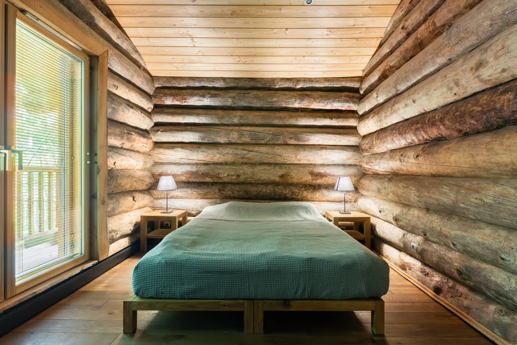 Уютный деревянный эко-дом