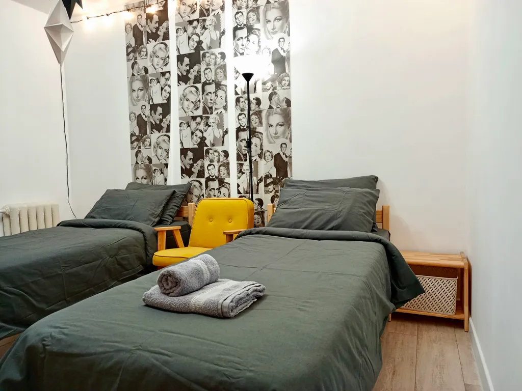 Белый Лофт в районе Крымского рынка