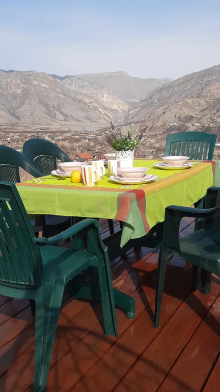 Геокупол с видом на горы