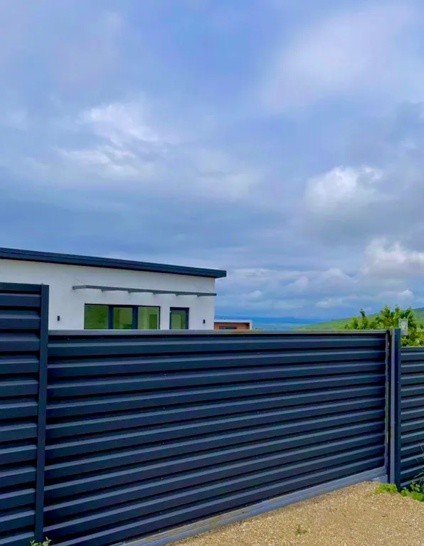 Уютный приватный дом с бассейном в горах среди виноградников