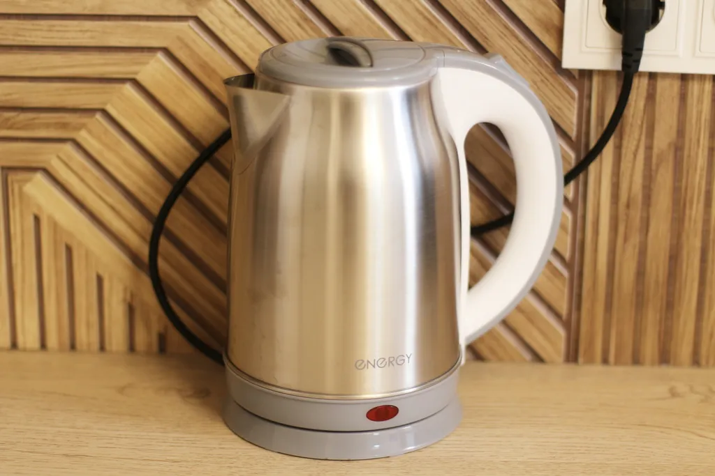 Евро-двушка у Ледовой Арены, ГУОР по хоккею