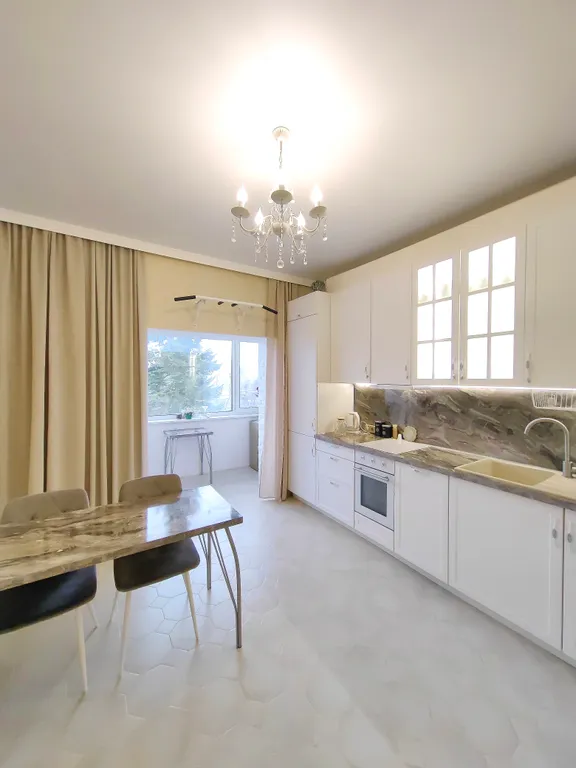 Эксклюзивная, теплая и очень уютная квартира в самом центре города — аренда посуточно в Смоленск