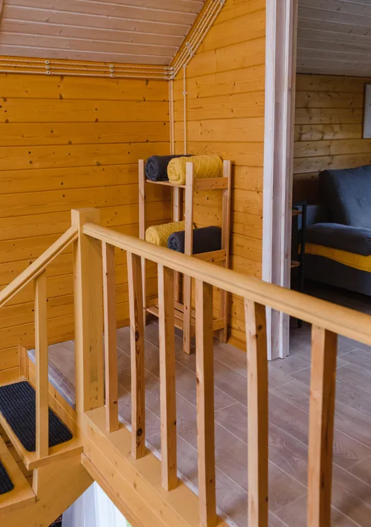 Коттедж с сауной для семейного отдыха в стиле барнхаус