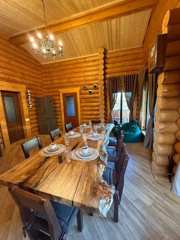 Комфортабельный дом из сруба в живописном месте