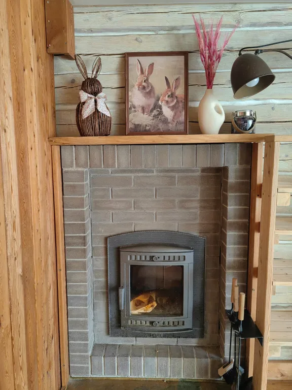 Дом с видом на церковь