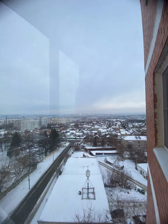 Уютная квартиpa в центрe города с прекрасным вечерним видом на город