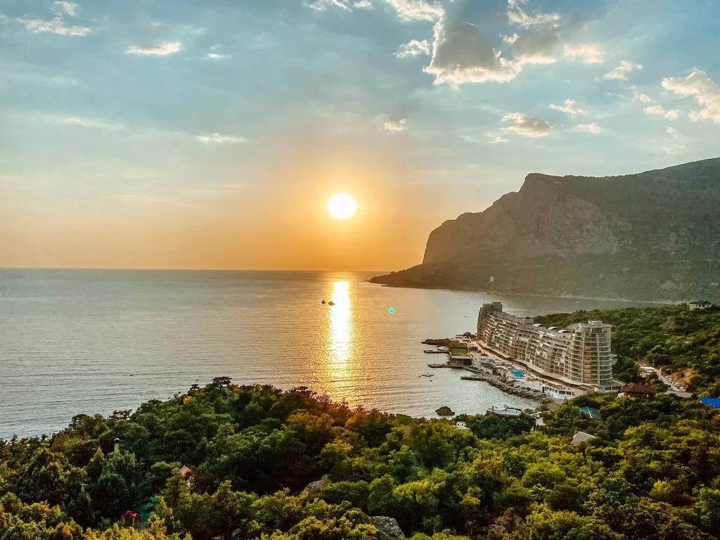 Видовая студия с видом на море и горы