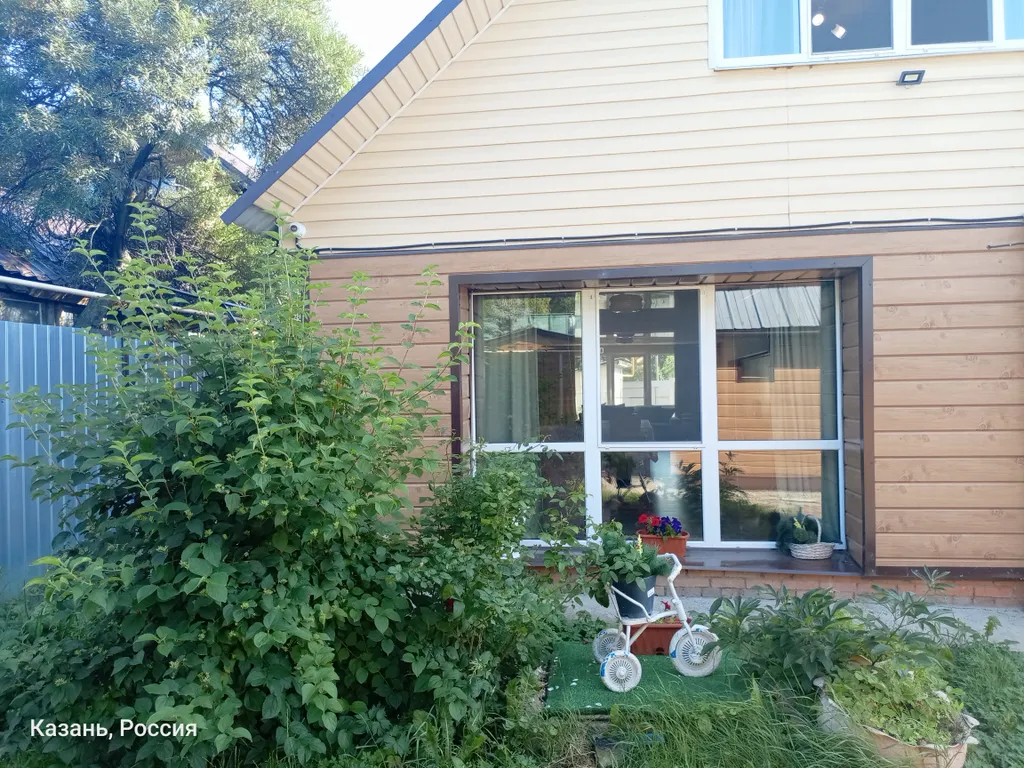 Уютный дом в прибрежной зоне рядом с центром  города