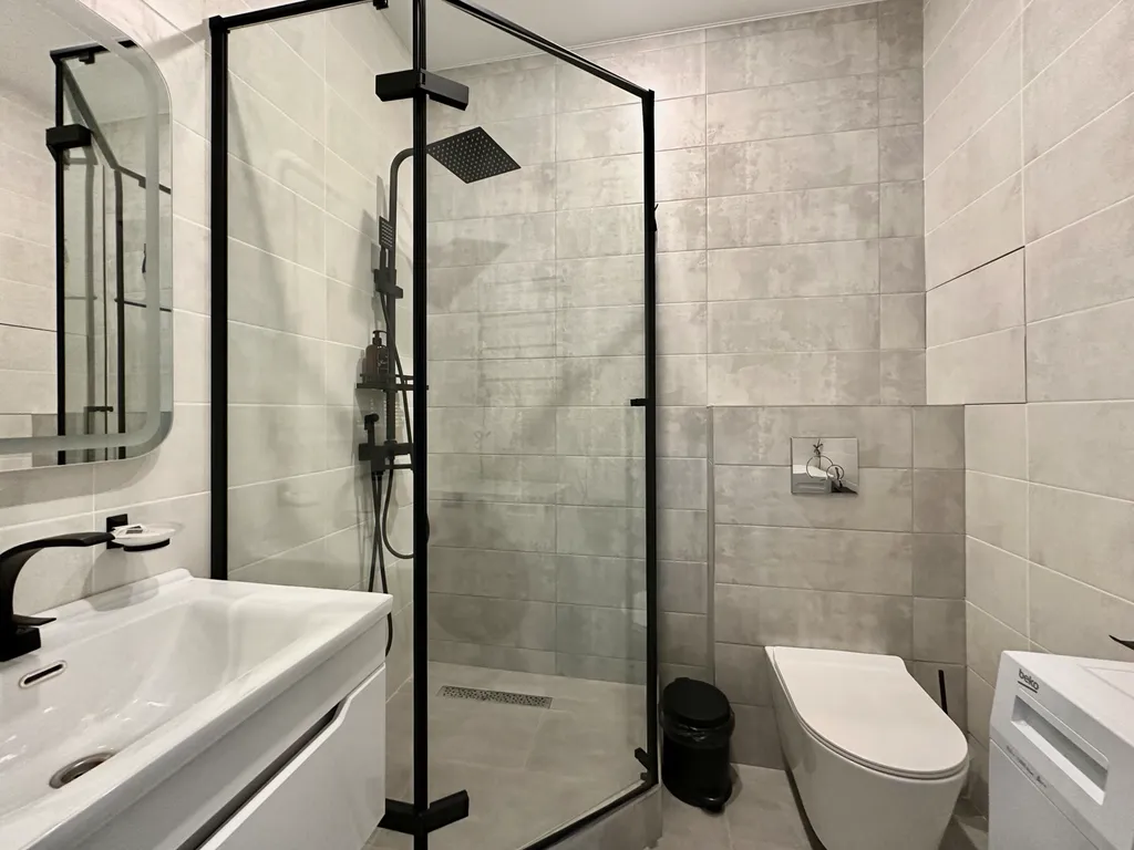 Дизайнерская студия Ls-steel love с видом на море с 13 этажа