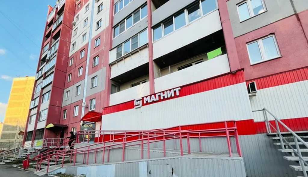 Новая квартира-студия около ТРК Алмаз